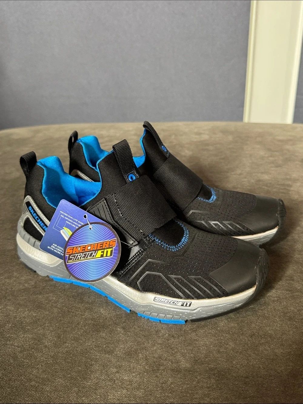 Skechers Kids Black & Blue Stretch-Fit Slip-On Sneakers Memory Foam Size 5 NEW